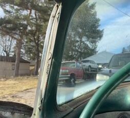 Unknown-Roadmaster-1955-Green-Black-10