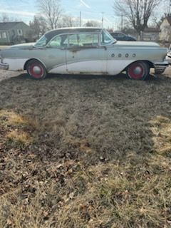 Unknown-Roadmaster-1955-Green-Black-15