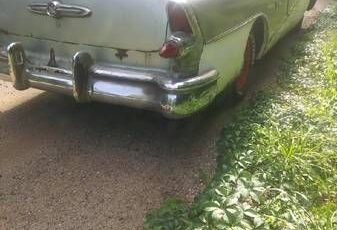 Unknown-Roadmaster-1955-Green-Black-3