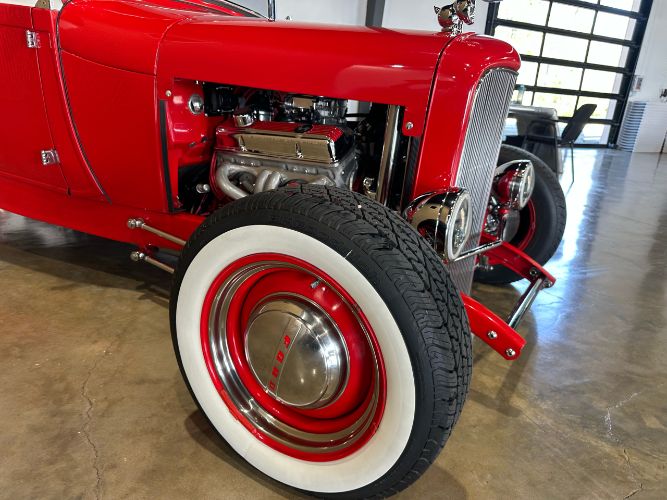 Unknown-Roadster-1929-Red-White-Vinyl-8
