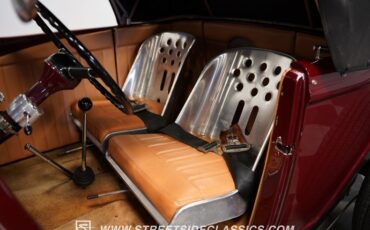 Unknown-Roadster-1932-Burgundy-Tan-12
