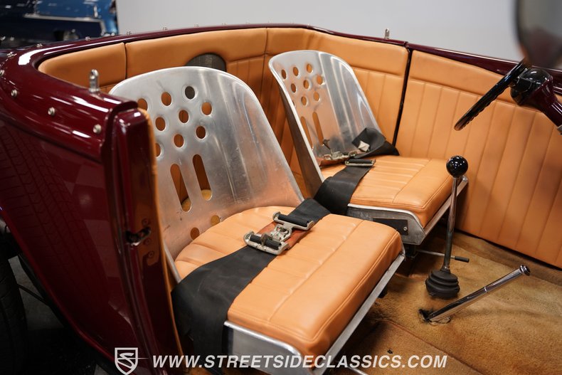 Unknown-Roadster-1932-Burgundy-Tan-13