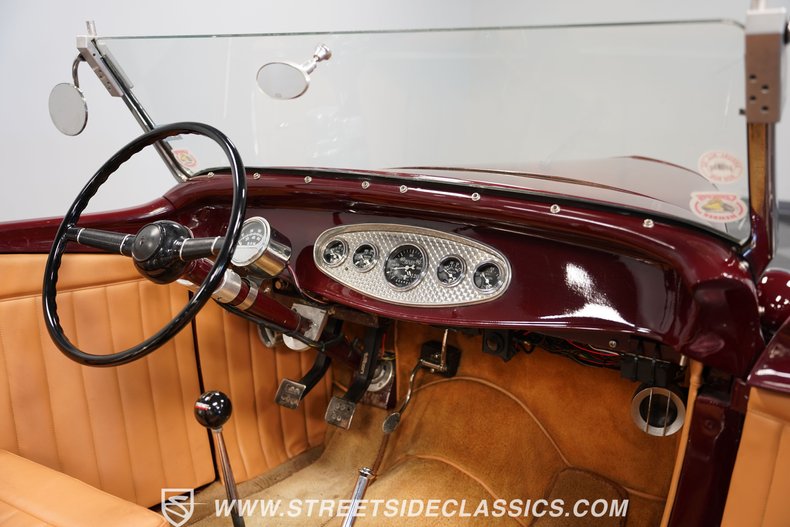 Unknown-Roadster-1932-Burgundy-Tan-17