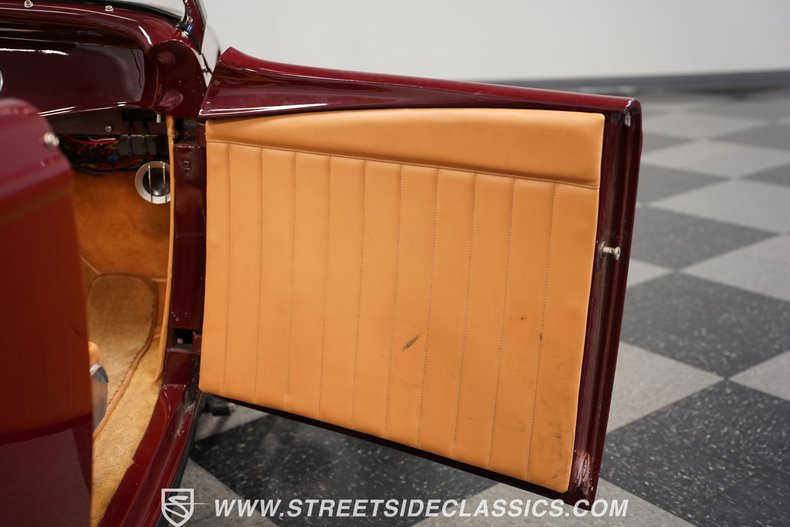 Unknown-Roadster-1932-Burgundy-Tan-20