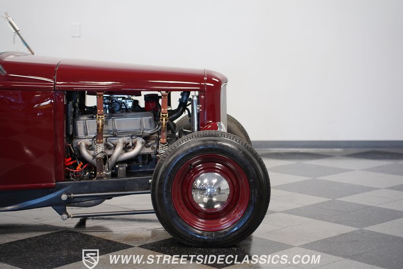 Unknown-Roadster-1932-Burgundy-Tan-24