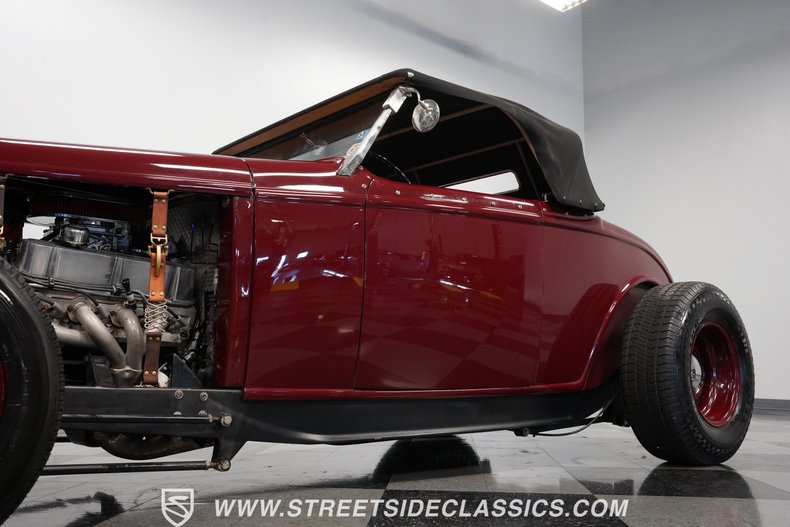 Unknown-Roadster-1932-Burgundy-Tan-39