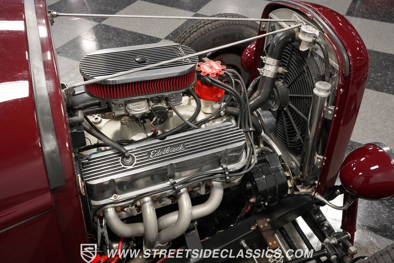 Unknown-Roadster-1932-Burgundy-Tan-40