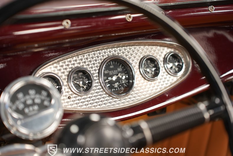 Unknown-Roadster-1932-Burgundy-Tan-46