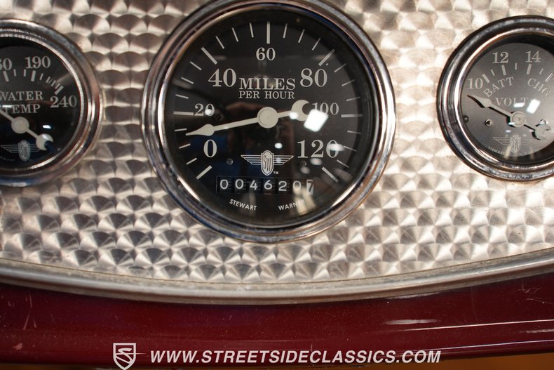 Unknown-Roadster-1932-Burgundy-Tan-47