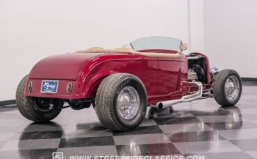 Unknown-Roadster-1932-Candy-Apple-Red-Beige-21