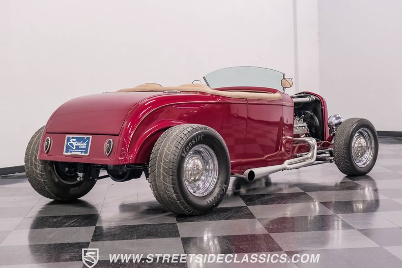 Unknown-Roadster-1932-Candy-Apple-Red-Beige-21