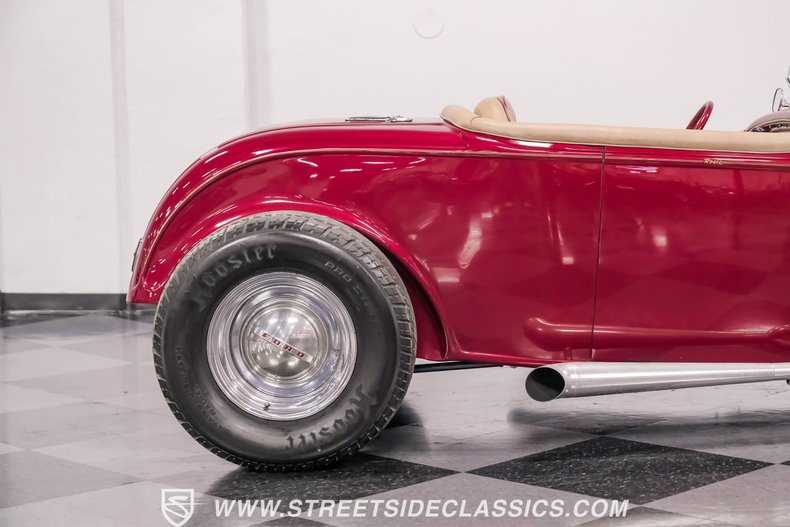 Unknown-Roadster-1932-Candy-Apple-Red-Beige-26