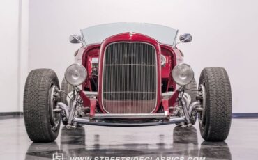 Unknown-Roadster-1932-Candy-Apple-Red-Beige-30