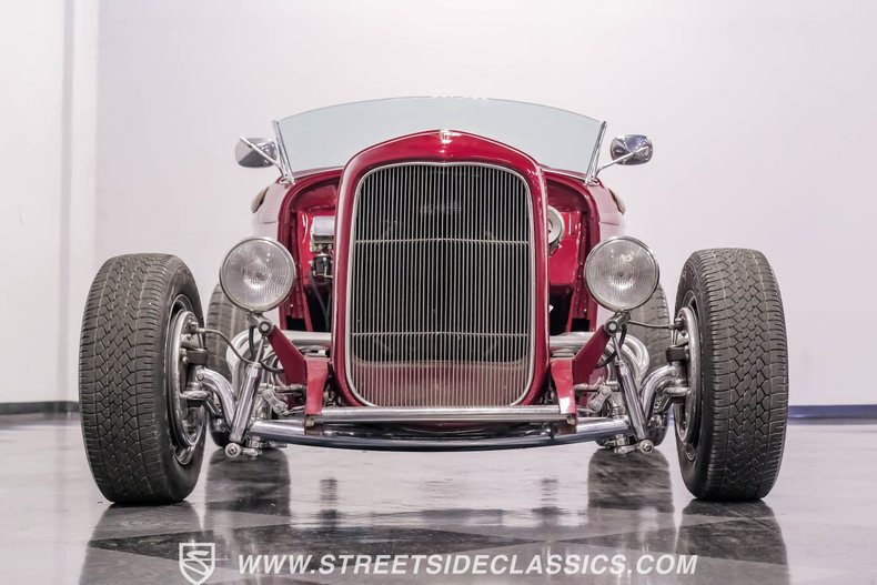 Unknown-Roadster-1932-Candy-Apple-Red-Beige-30