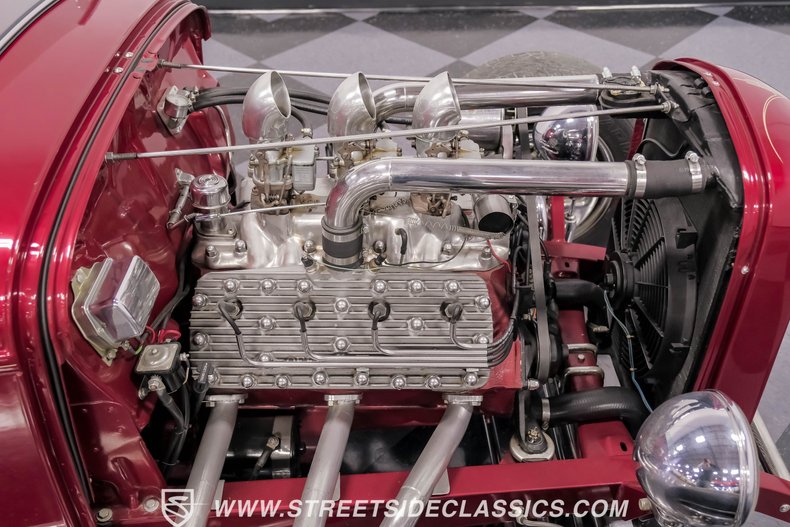 Unknown-Roadster-1932-Candy-Apple-Red-Beige-34