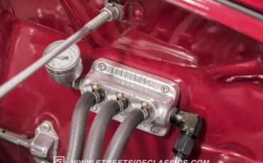 Unknown-Roadster-1932-Candy-Apple-Red-Beige-36