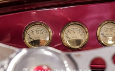 Unknown-Roadster-1932-Candy-Apple-Red-Beige-41