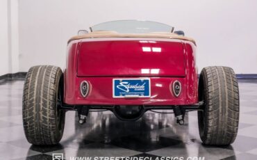 Unknown-Roadster-1932-Candy-Apple-Red-Beige-47