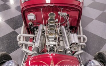 Unknown-Roadster-1932-Candy-Apple-Red-Beige-5