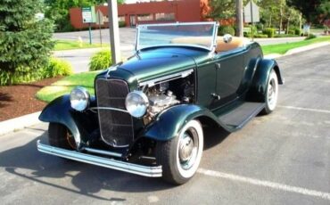 Unknown-Roadster-1932-Green-Tan-Leather-2