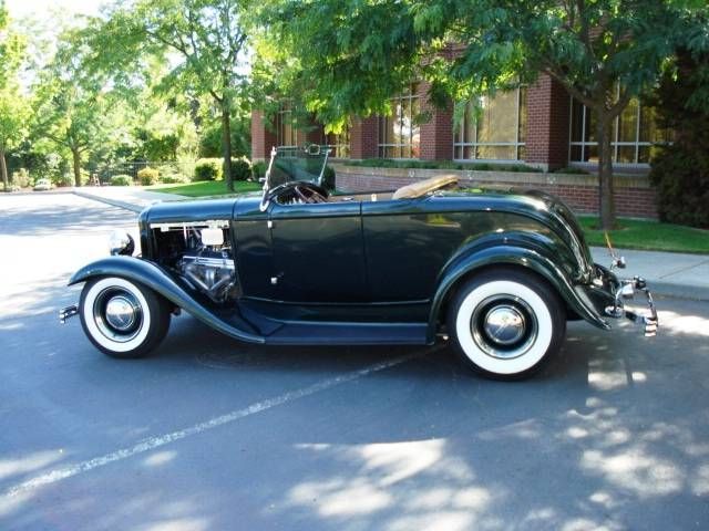 Unknown-Roadster-1932-Green-Tan-Leather