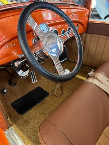 Unknown-Roadster-1932-Orange-11
