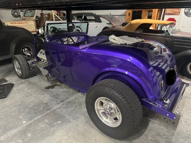 Unknown-Roadster-1932-Purple-2