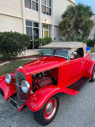 Unknown-Roadster-1932-Red-Leather