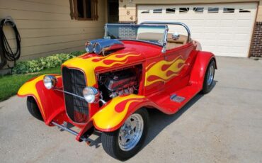 Unknown-Roadster-1932-Red-with-flames-Tan-Vinyl-1