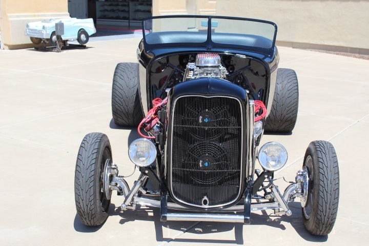 Unknown-Roadster-1932-black-black-18