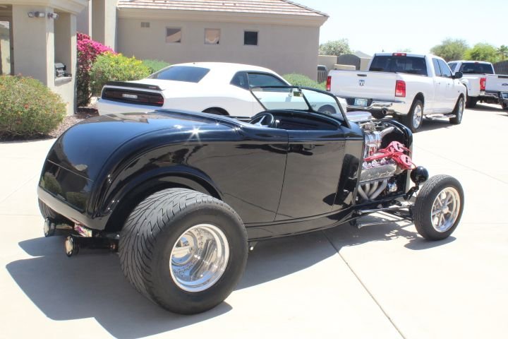 Unknown-Roadster-1932-black-black-21