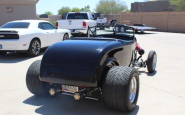 Unknown-Roadster-1932-black-black-22