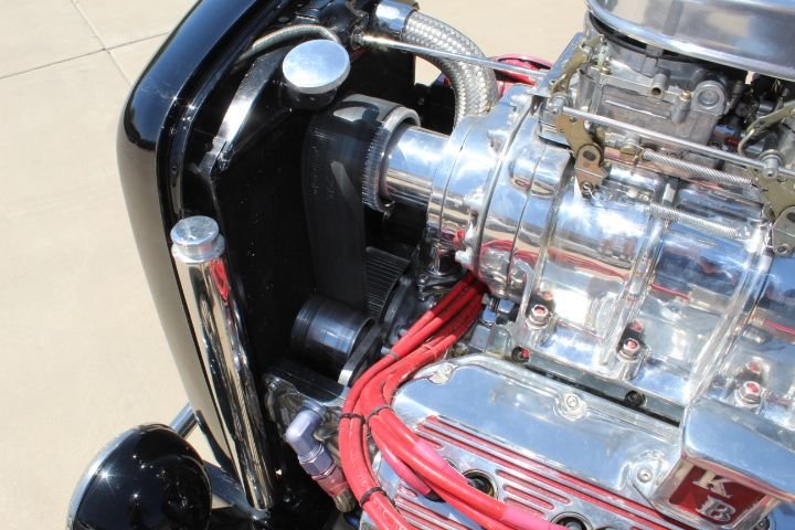 Unknown-Roadster-1932-black-black-26