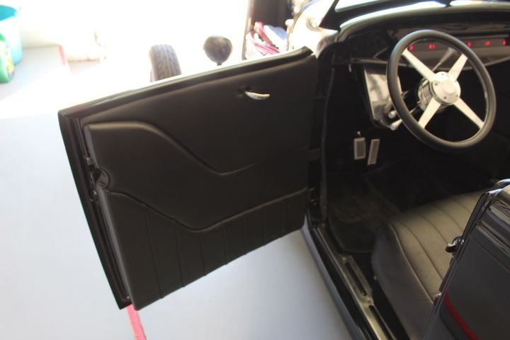 Unknown-Roadster-1932-black-black-29