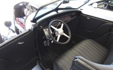 Unknown-Roadster-1932-black-black-30