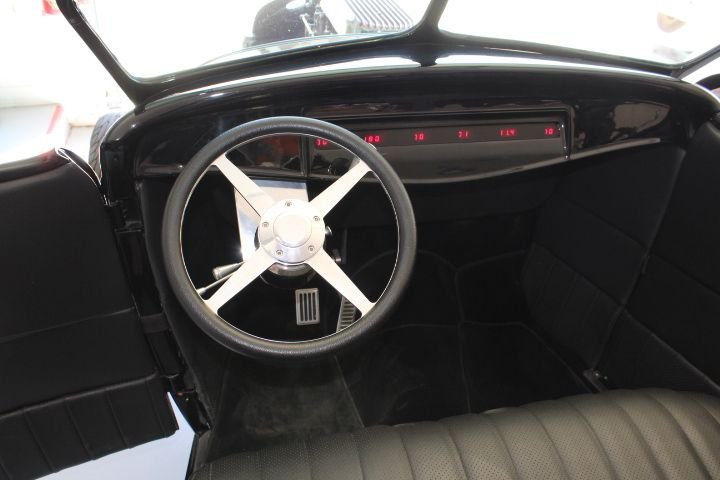 Unknown-Roadster-1932-black-black-32