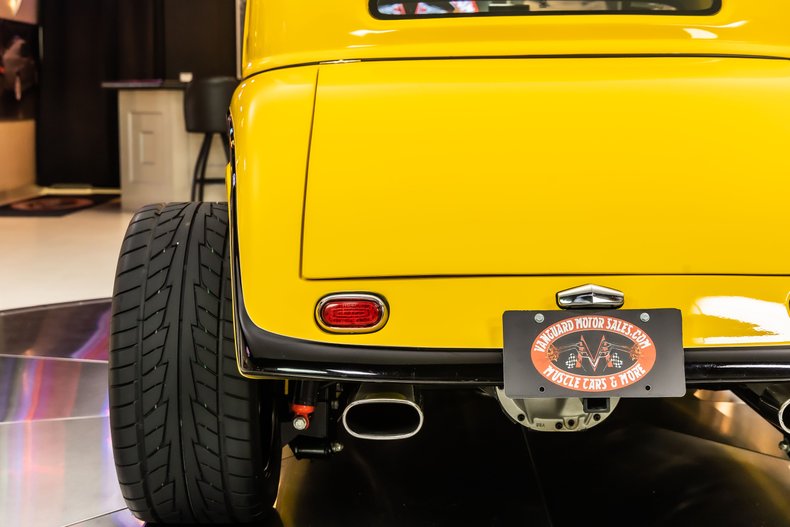 Unknown-Roadster-1933-Yellow-Black-1