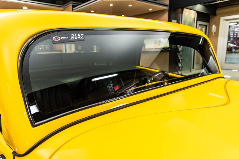 Unknown-Roadster-1933-Yellow-Black-25