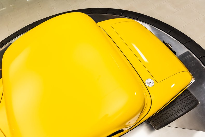Unknown-Roadster-1933-Yellow-Black-32