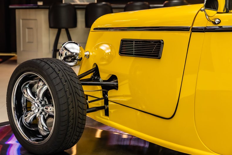 Unknown-Roadster-1933-Yellow-Black-35