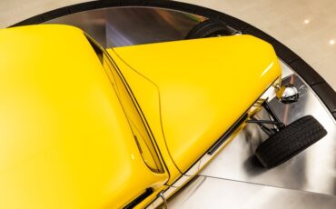 Unknown-Roadster-1933-Yellow-Black-44
