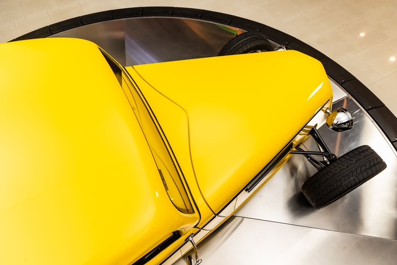 Unknown-Roadster-1933-Yellow-Black-44