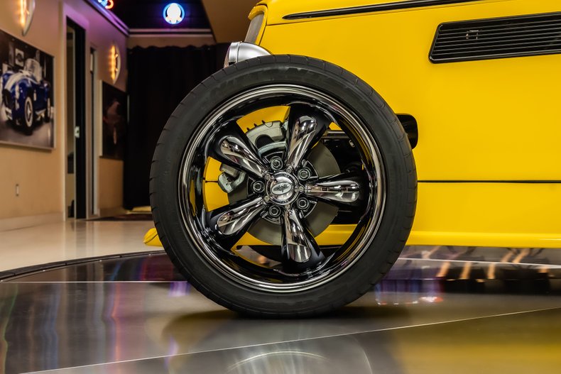 Unknown-Roadster-1933-Yellow-Black-48