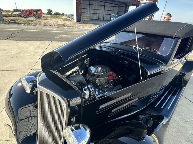Unknown-Roadster-1934-Black-Red-7