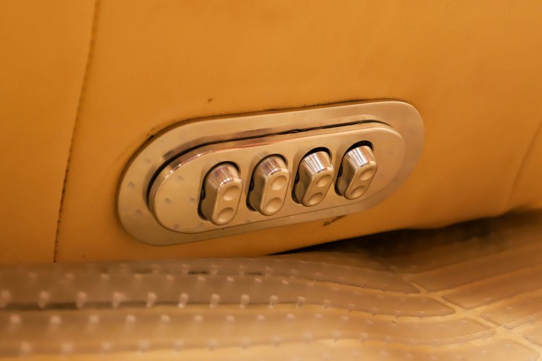 Unknown-Roadster-1937-Orange-Crush-Beige-29