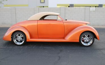 Unknown-Roadster-1937-Orange-Tan-1
