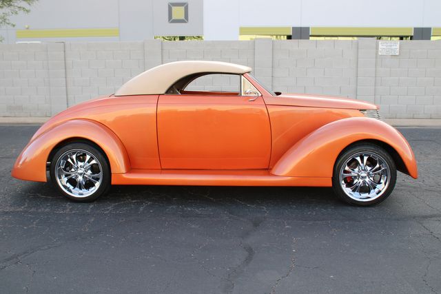 Unknown-Roadster-1937-Orange-Tan-1