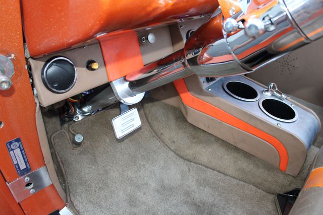 Unknown-Roadster-1937-Orange-Tan-40