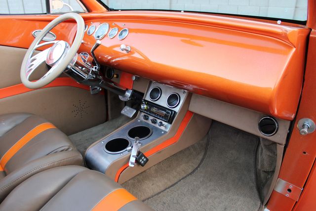 Unknown-Roadster-1937-Orange-Tan-49