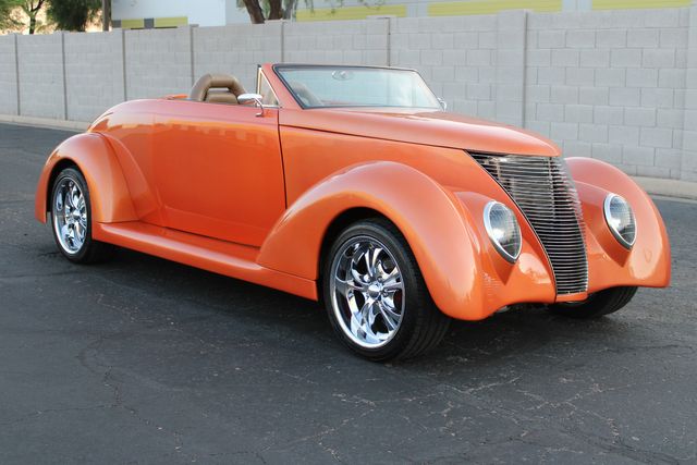 Unknown-Roadster-1937-Orange-Tan